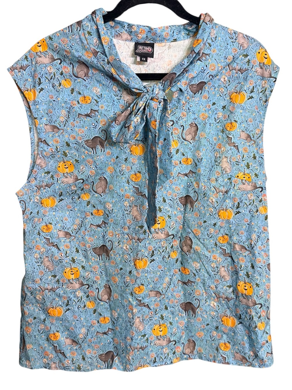 Retrolicious Light Blue Halloween Pumpkin and Cat Print Tank with Bow, size 1X
